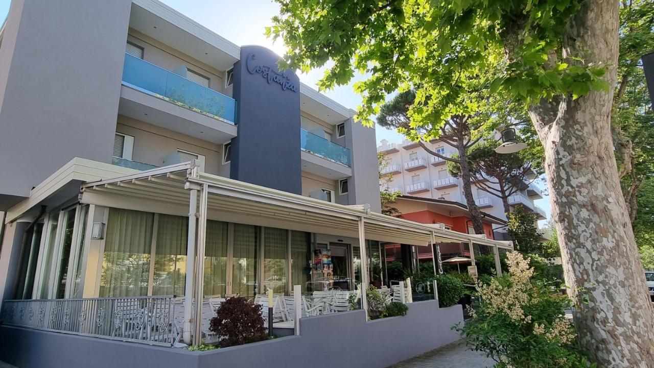 Hotel Costanza Cesenatico Exterior foto